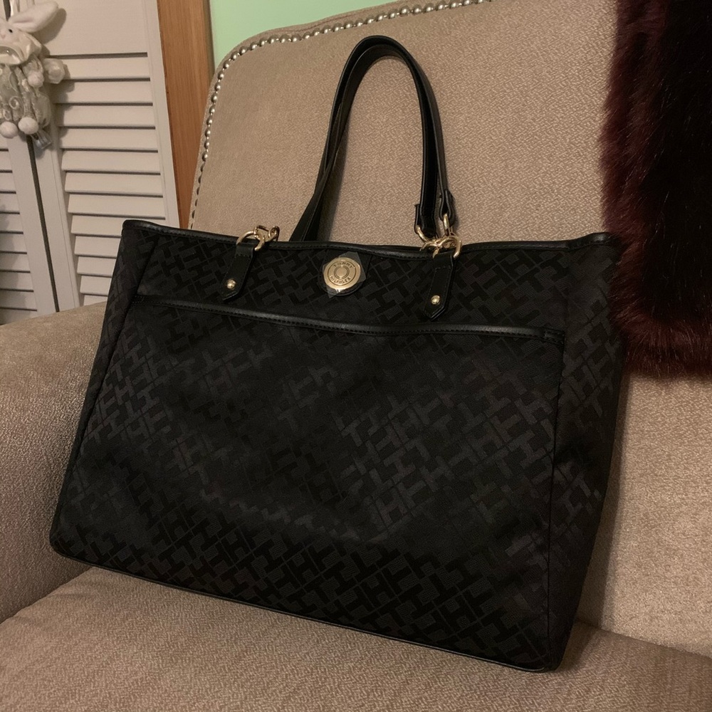 NWT Black Tommy Hilfiger Bag